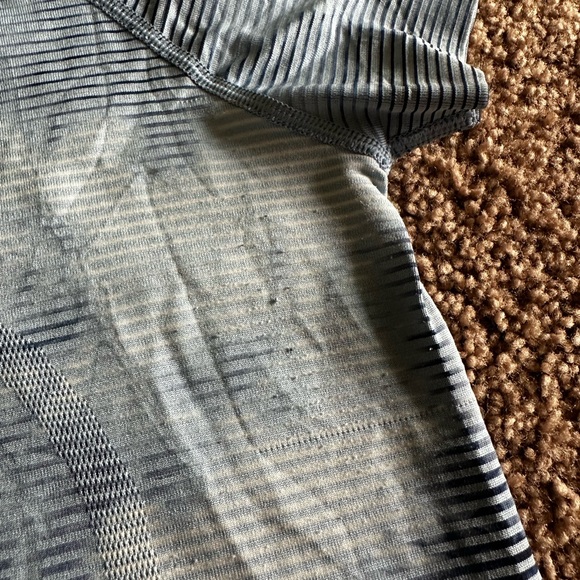 Lululemon Athletica Garment Dyed Swiftly Tech Short Sleeve Tee - Picture 3 of 6